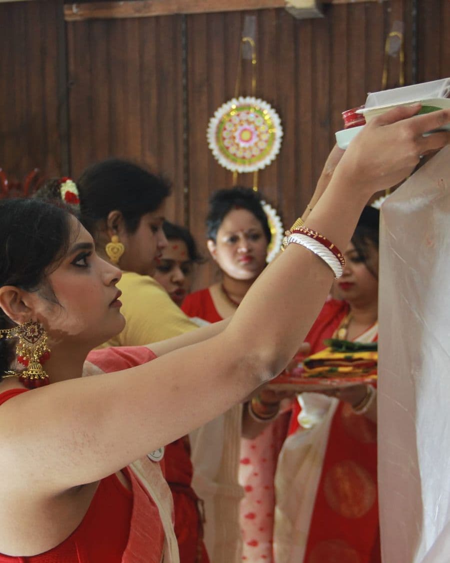 Sindoor khela